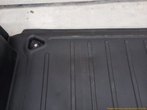 Hummer H3 Trunk Floor Mat