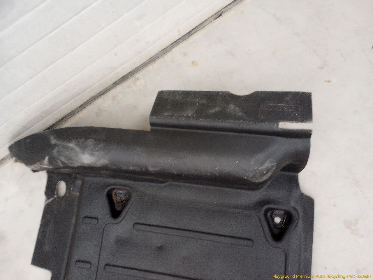 Hummer H3 Trunk Floor Mat