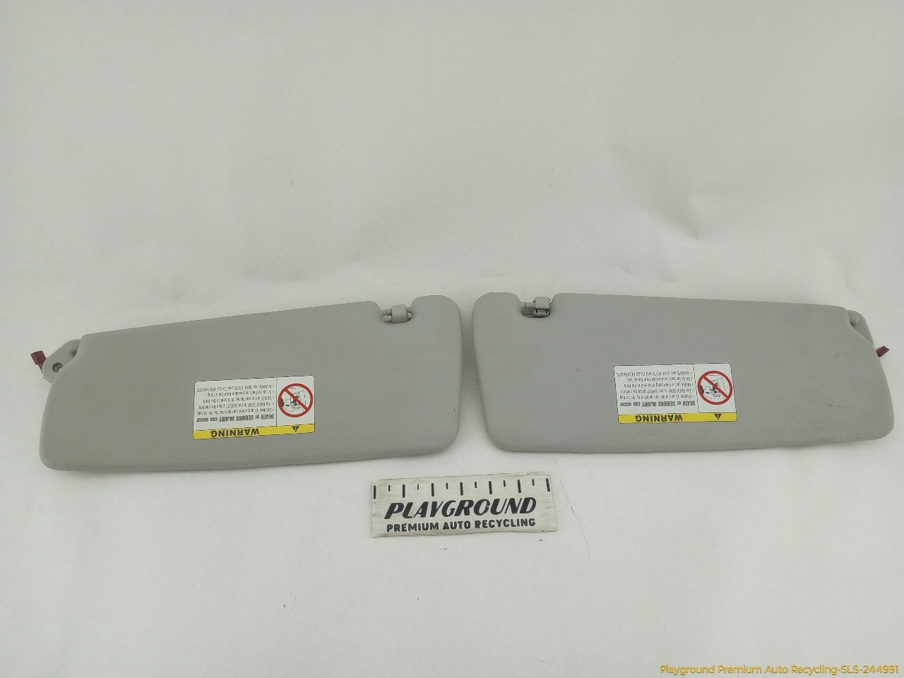 BMW 330XI Pair Of Sun Visors