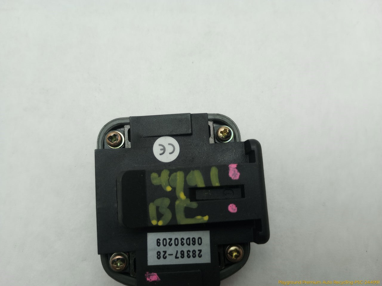 BMW 330XI GPS Navigation Antenna Module
