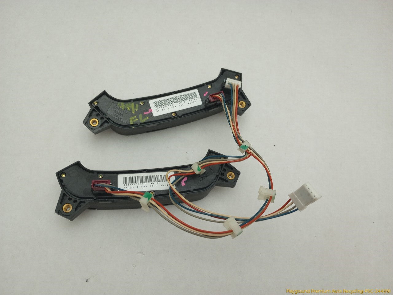 BMW 330XI Pair Of Steering Wheel Control Switches - 0