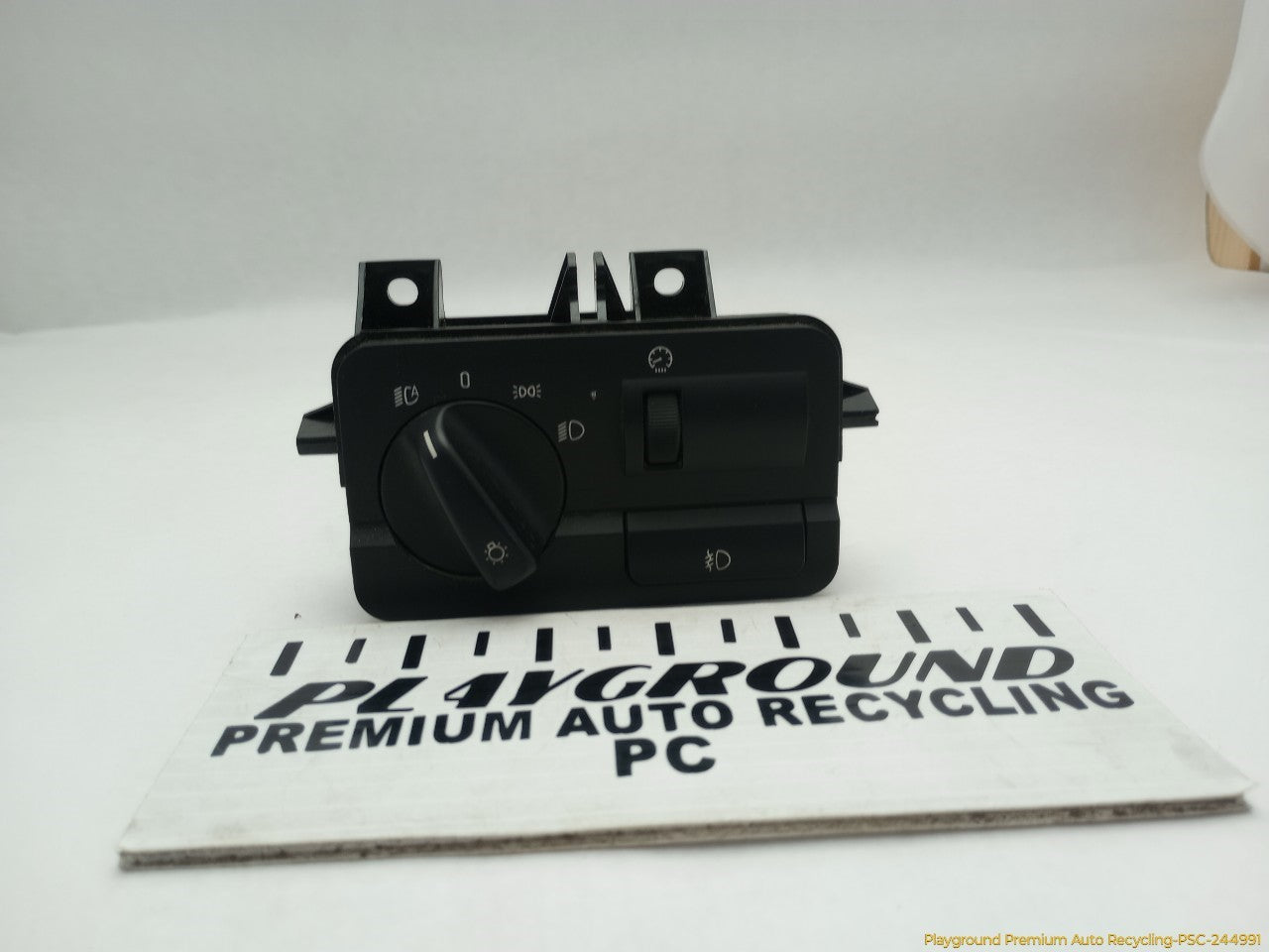 BMW 330XI Headlamp Control Switch