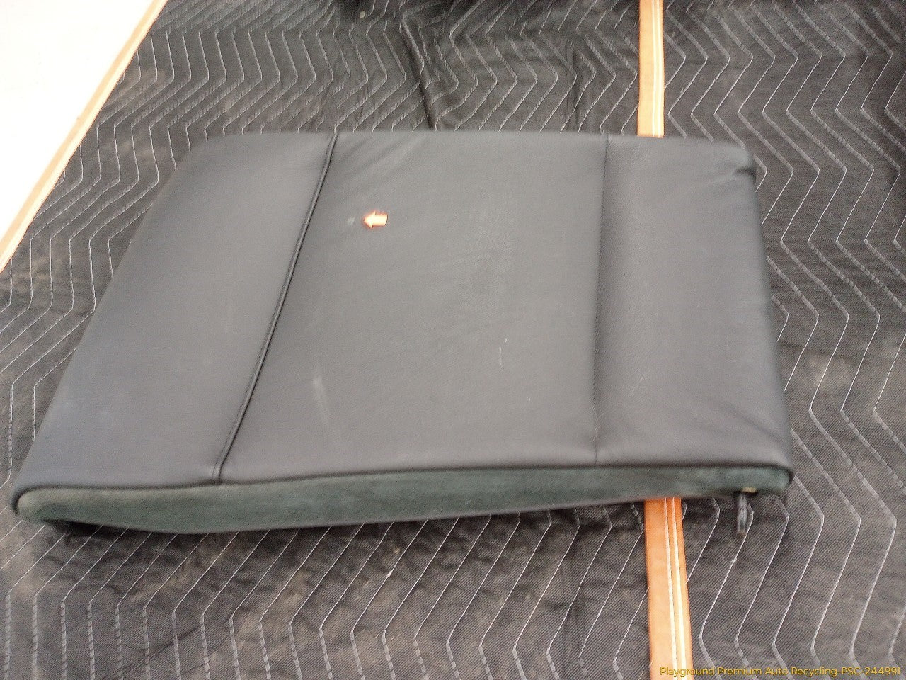 BMW 330XI Set Of Complete Rear Seats