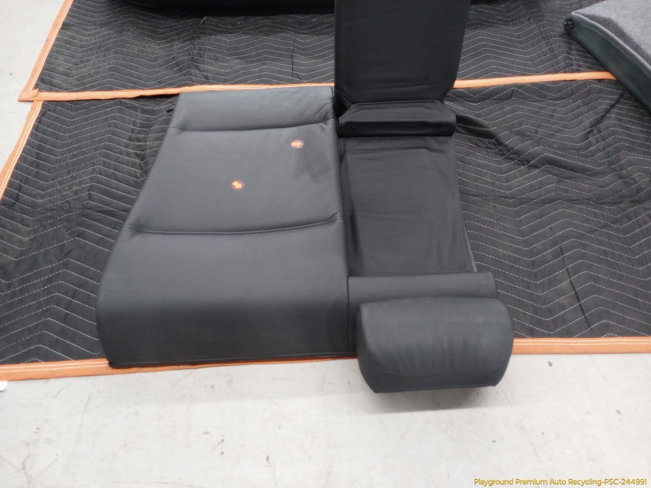 BMW 330XI Set Of Complete Rear Seats