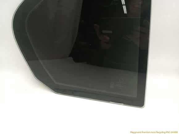BMW 330XI Passenger Right Rear Door Vent Window Glass