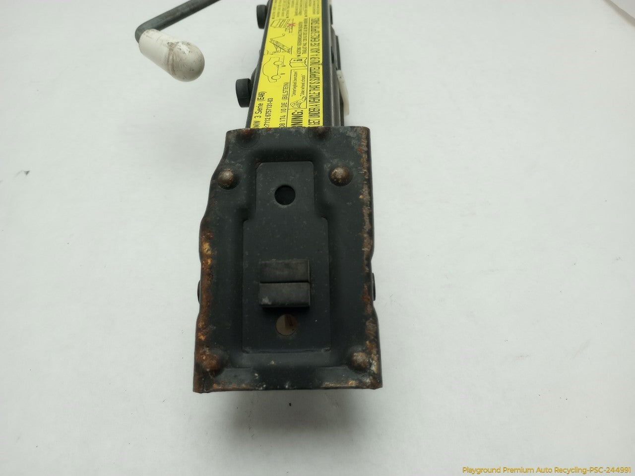 BMW 330XI Vehicle Jack With Handle