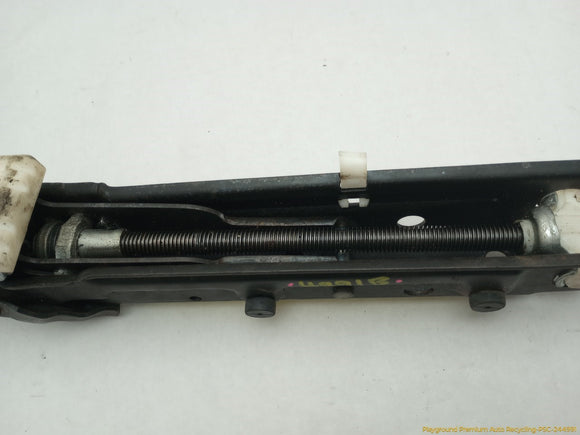 BMW 330XI Vehicle Jack With Handle