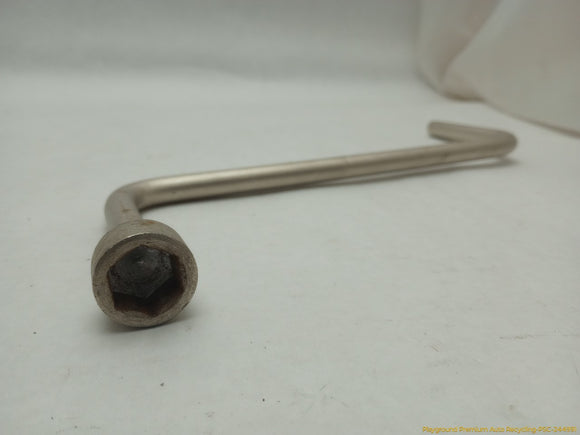 BMW 330XI Vehicle Jack With Handle