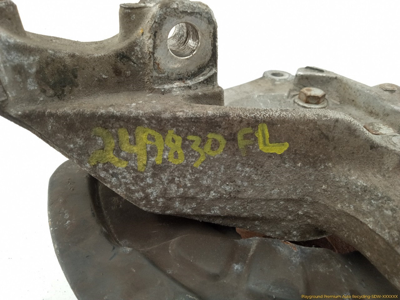 Volvo V70 Driver Left Front Spindle Knuckle Hub