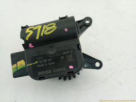 Fiat 500 Center Dash Air Vent Flap Actuator - 0