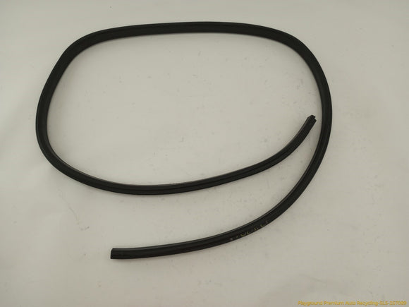 Hummer H3 Pair Of Inner Front Door Moldings