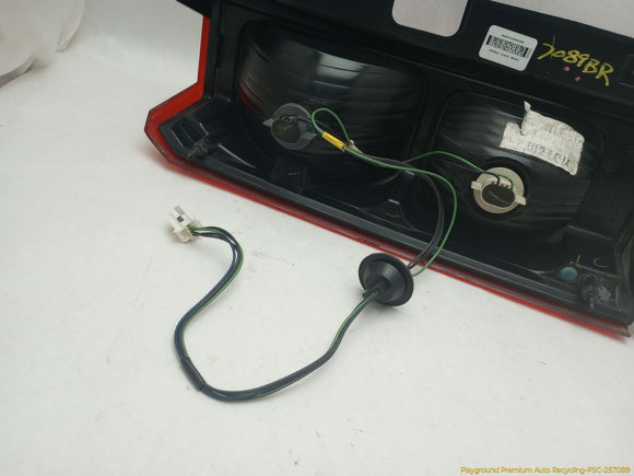 Hummer H3 Passenger Right Tail Lamp