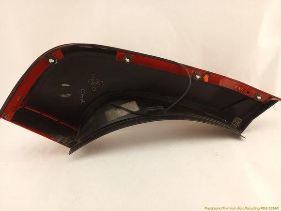 Hummer H3 Driver Left Rear Door Fender Flare