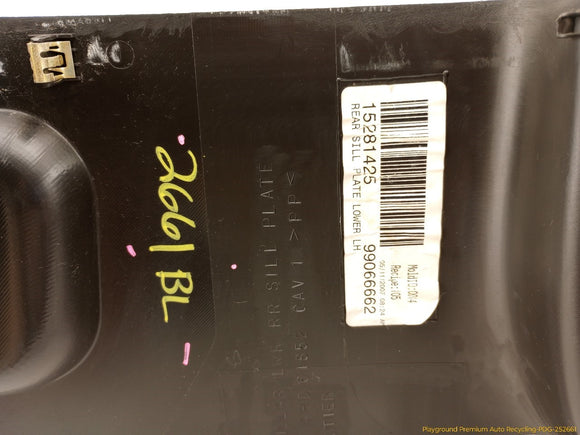 Hummer H3 Pair Of Rear Door Sill Scuff Plate Trim