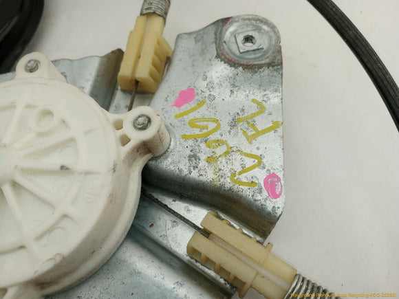 Hummer H3 Driver Left Front Door Window Regulator