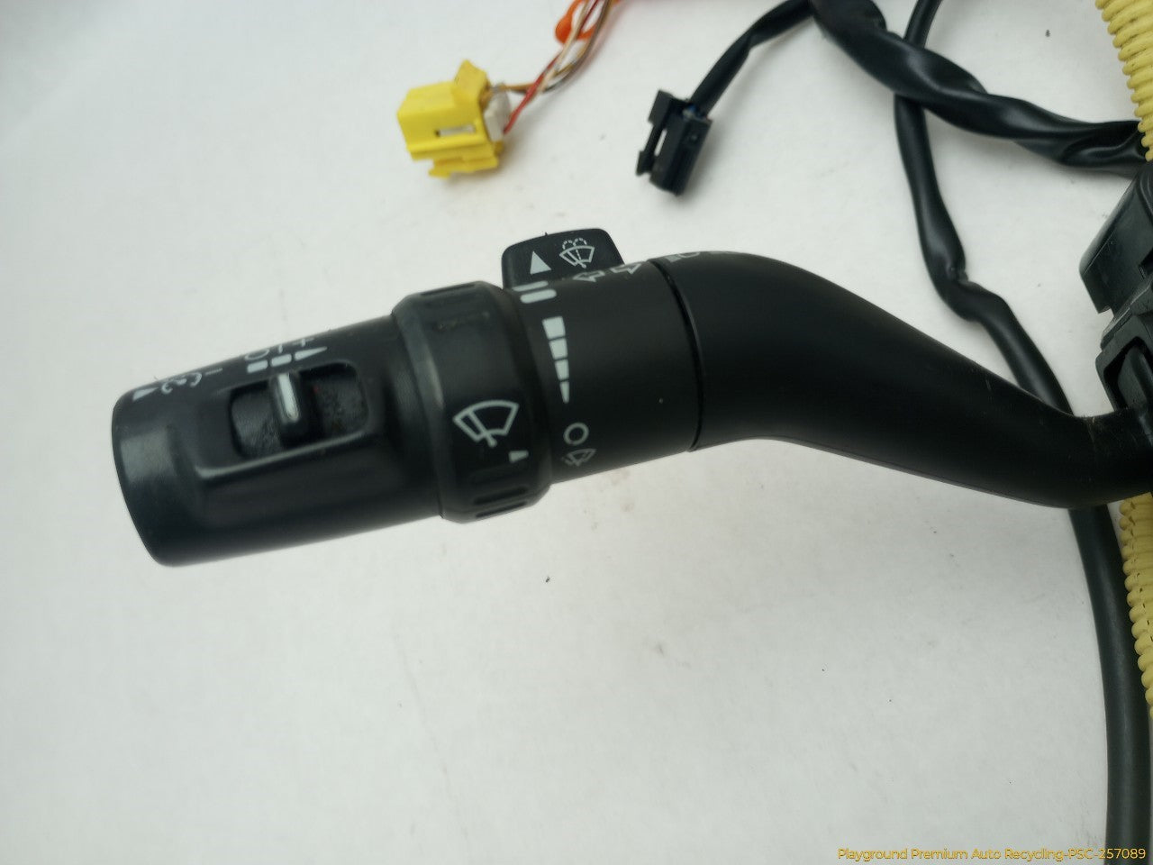 Hummer H3 Windshield Wiper Turn & Cruise Control Switch