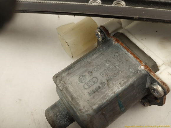 Hummer H3 Passenger Right Front Door Window Regulator