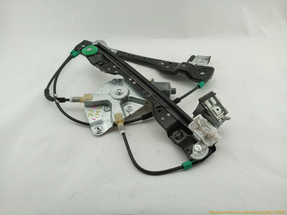 Hummer H3 Passenger Right Front Door Window Regulator