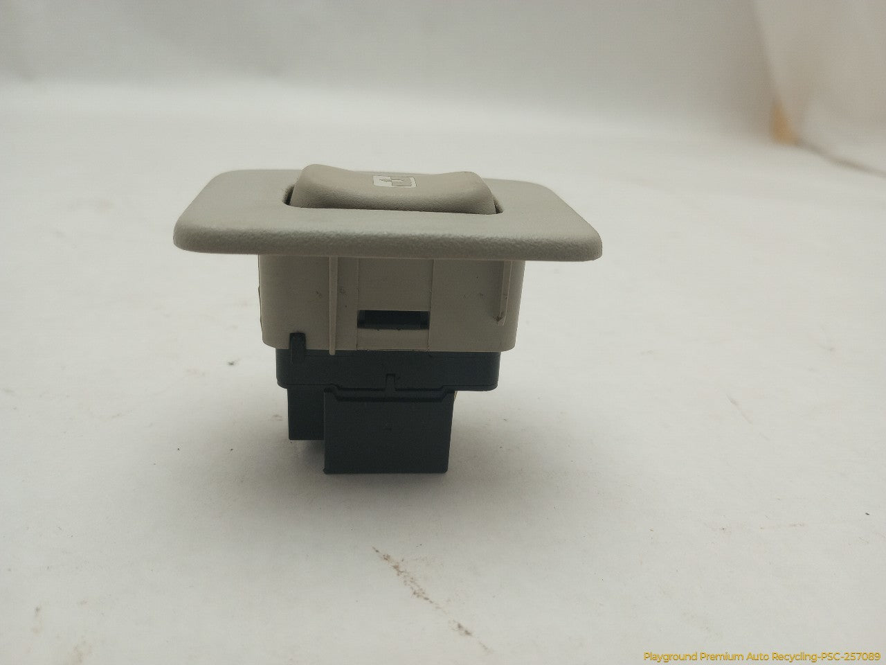 Hummer H3 Sunroof Control Switch