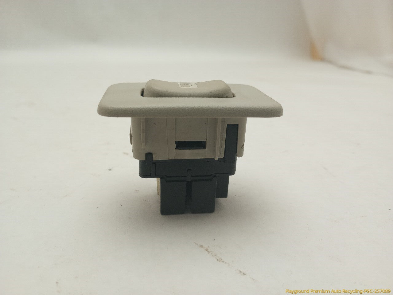 Hummer H3 Sunroof Control Switch