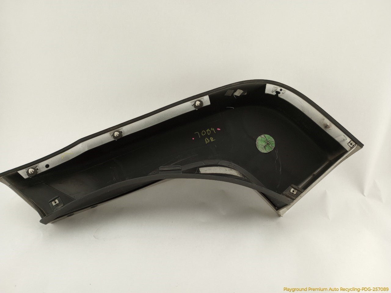 Hummer H3 Passenger Right Rear Door Fender Flare
