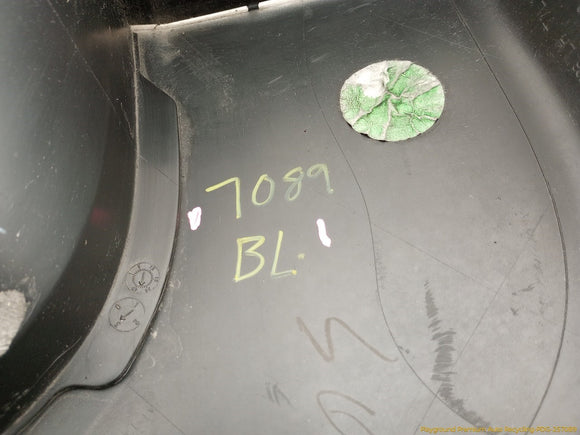 Hummer H3 Driver Left Rear Door Fender Flare