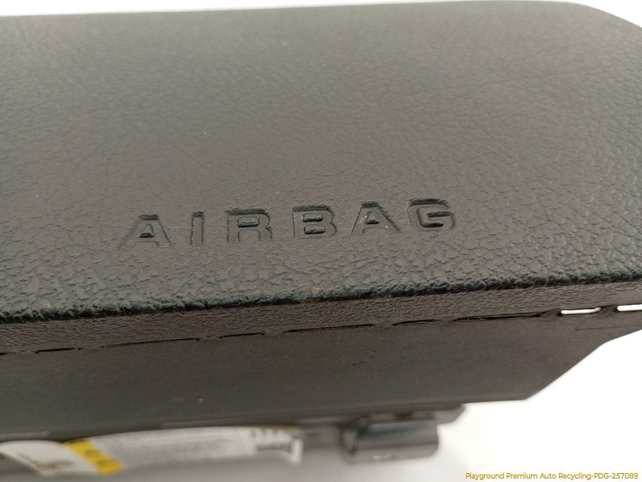 Hummer H3 Passenger Right Dashboard Airbag