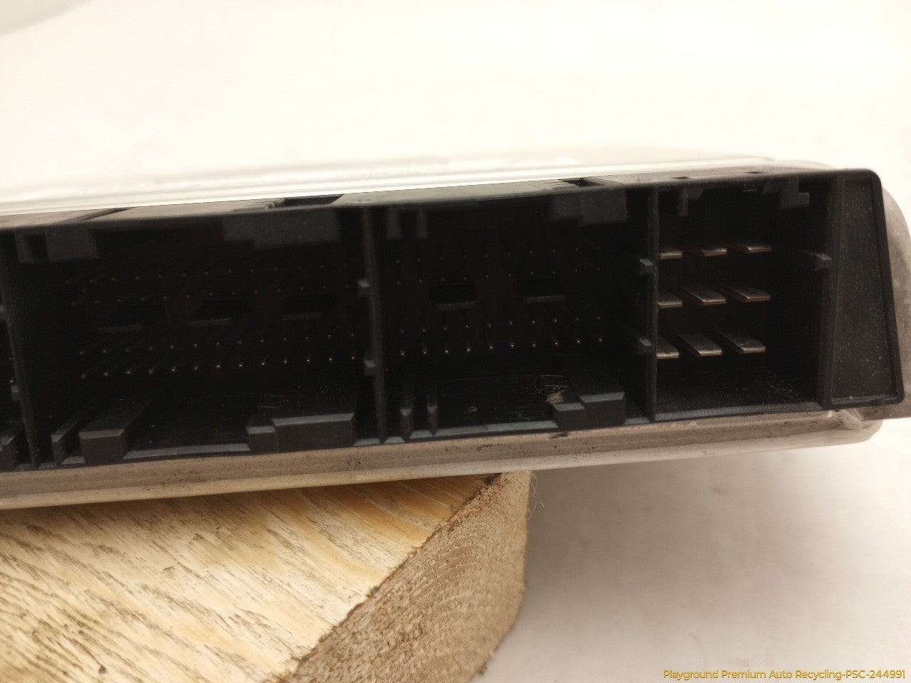 BMW 330XI Engine Control Module