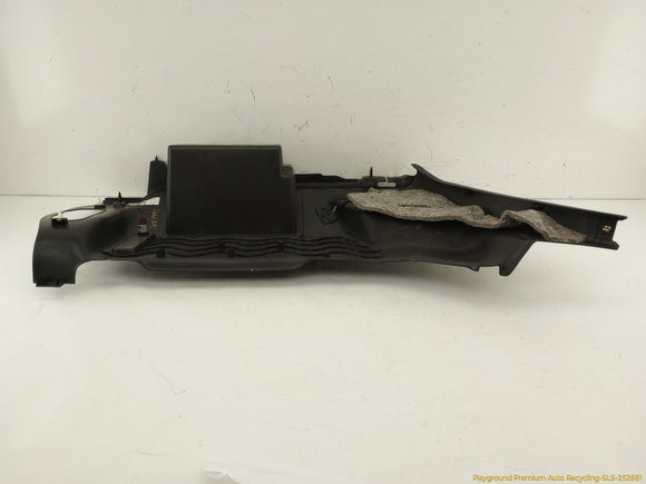 Hummer H3 Passenger Right Rear Quarter Trim