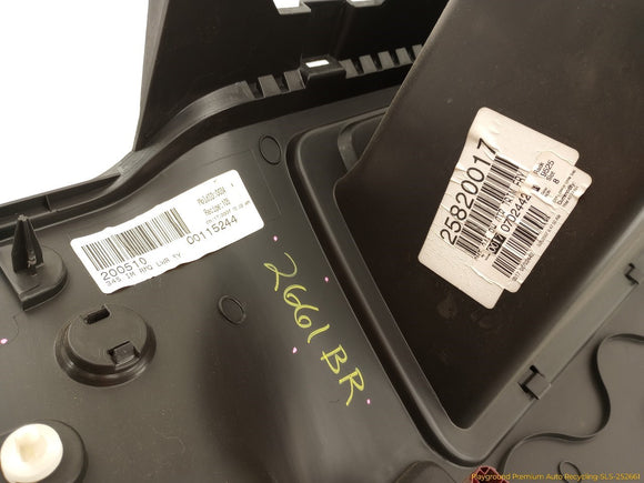 Hummer H3 Passenger Right Rear Quarter Trim