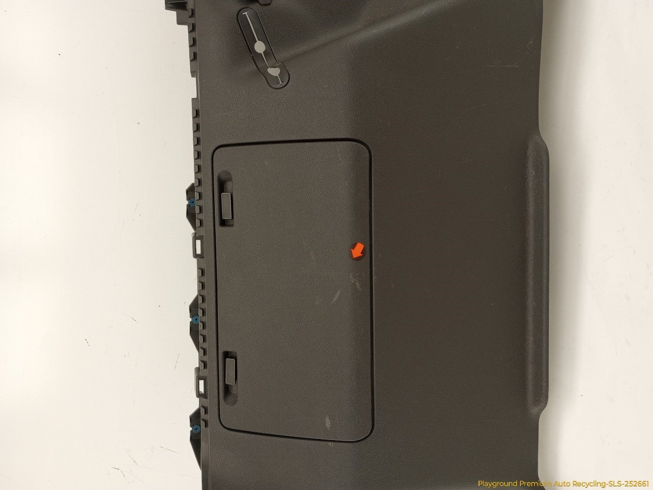 Hummer H3 Driver Left Rear Quarter Trim