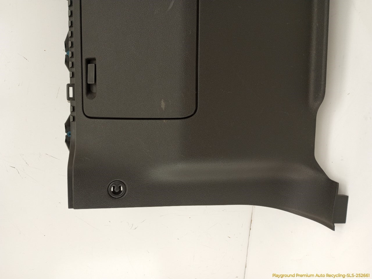 Hummer H3 Driver Left Rear Quarter Trim