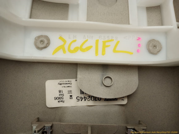 Hummer H3 Pair Of Center Upper B Pillar Trim