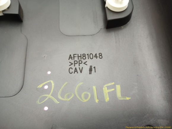 Hummer H3 Pair Of Center Lower B Pillar Trim