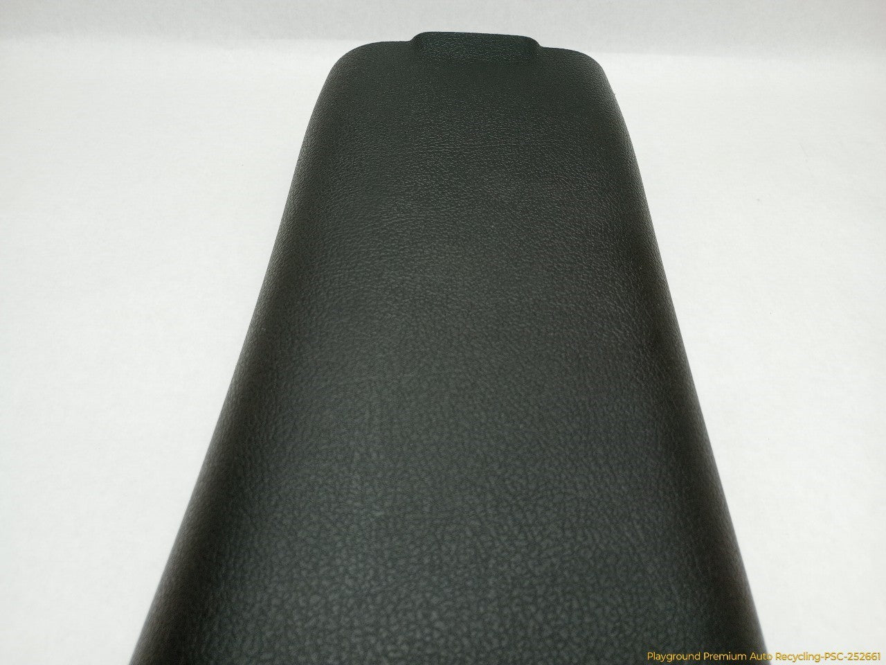 Hummer H3 Pair Of Center Lower B Pillar Trim