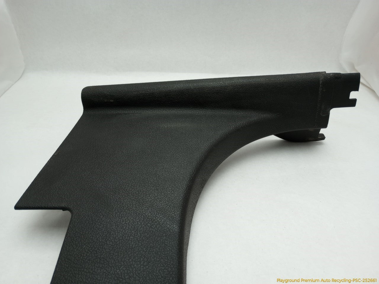 Hummer H3 Pair Of Front Lower Kick Panel Trim