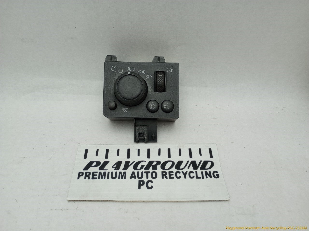 Hummer H3 Headlight Control Switch