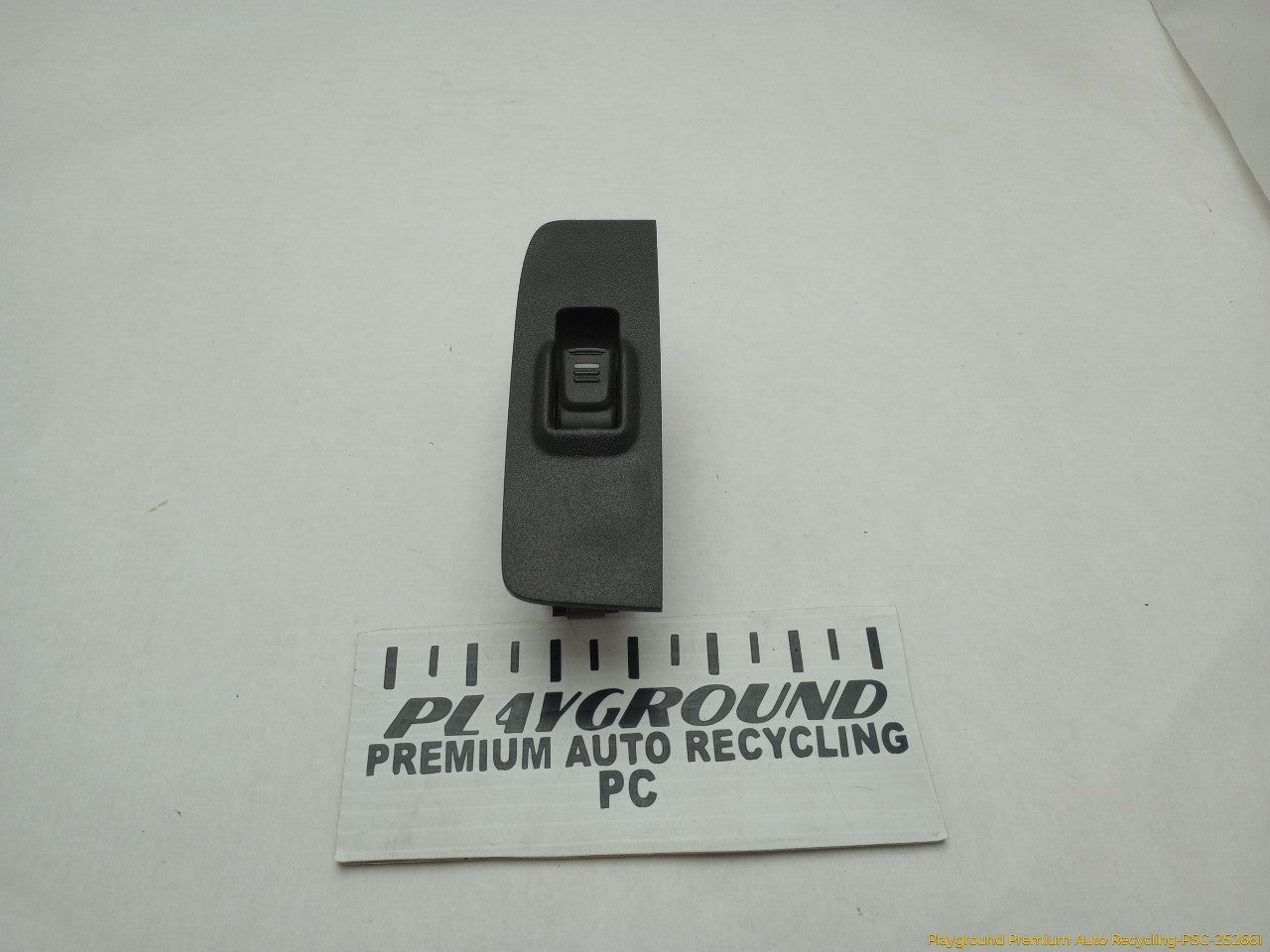 Hummer H3 Passenger Right Rear Window Control Switch