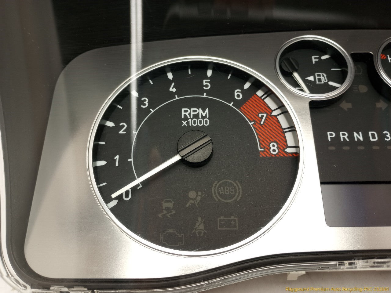 Hummer H3 Instrument Cluster Speedometer