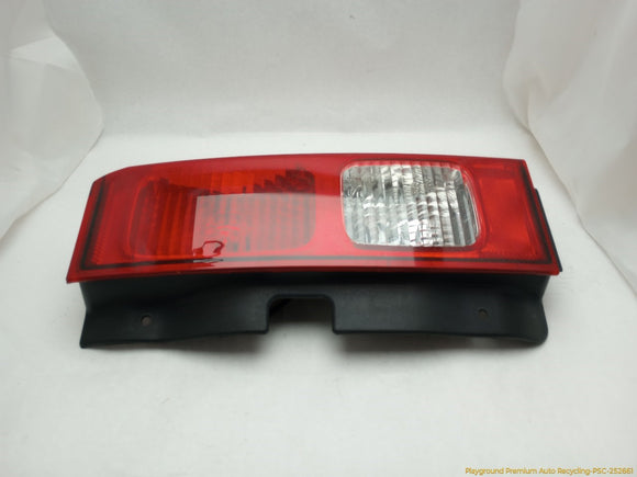 Hummer H3 Passenger Right Tail Lamp