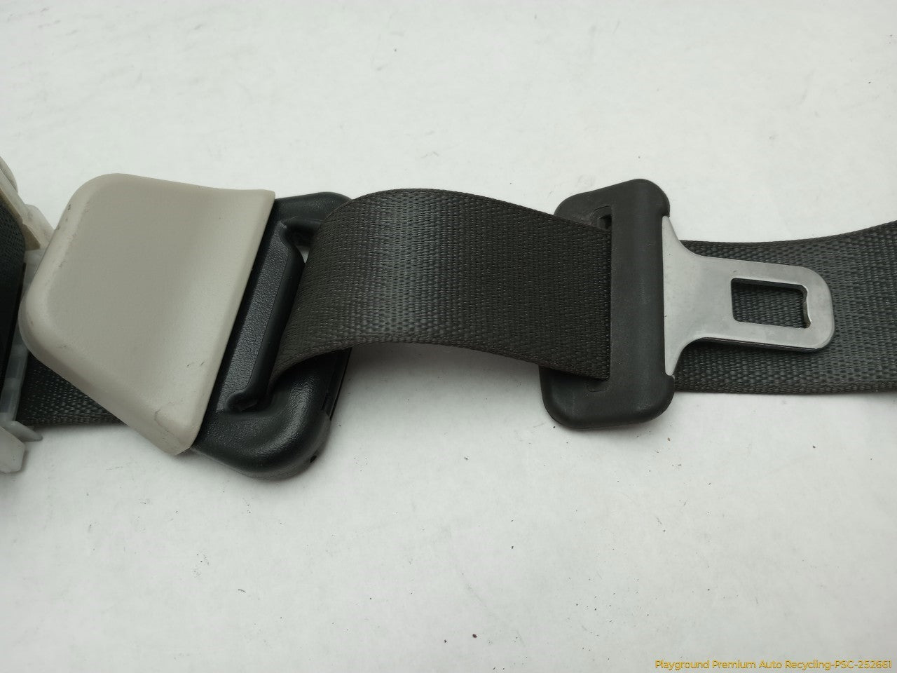Hummer H3 Pair Of Rear Seat Belt Retractors