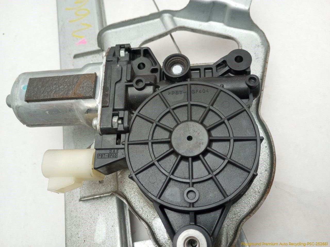 Hummer H3 Driver Left Rear Door Window Regulator