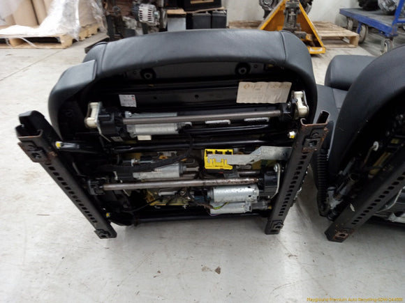 BMW 330XI Pair Of Front Power Seat Assembly