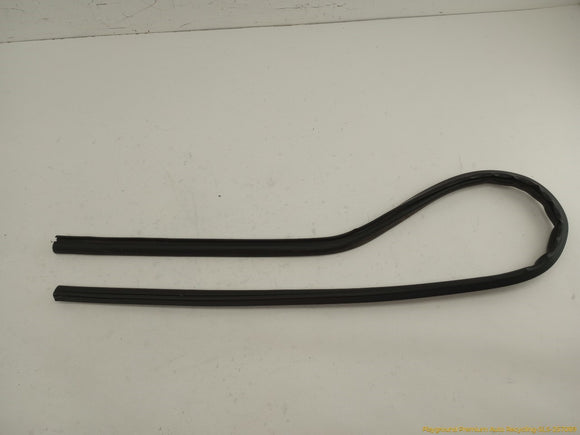 Hummer H3 Pair Of Upper Door Moldings