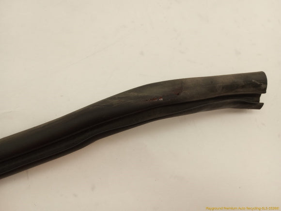 Hummer H3 Pair Of Upper Door Moldings