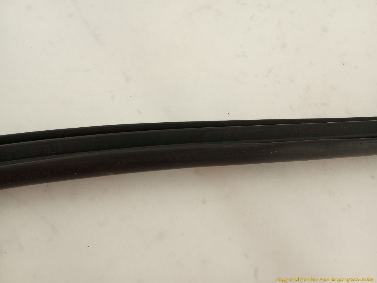 Hummer H3 Pair Of Inner Front Door Moldings