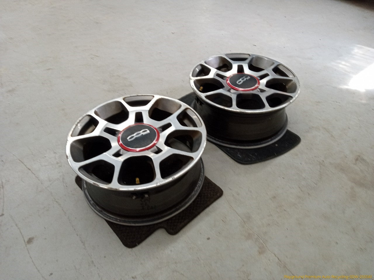 Fiat 500 Pair Of Alloy Rim Wheels 5 Double Spoke