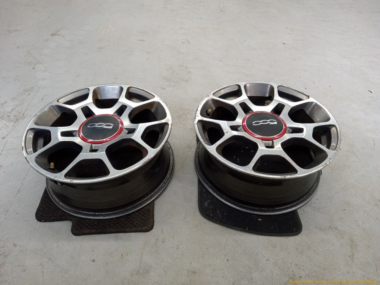 Fiat 500 Pair Of Alloy Rim Wheels 5 Double Spoke