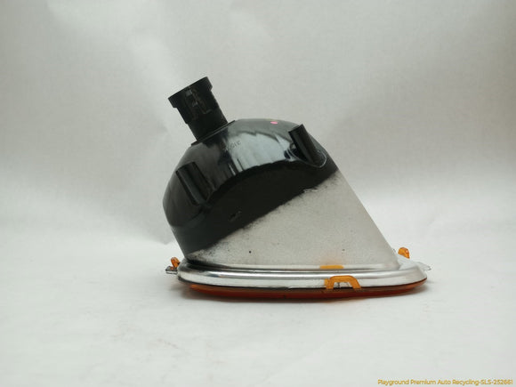 Hummer H3 Passenger Right Turn Signal Lamp