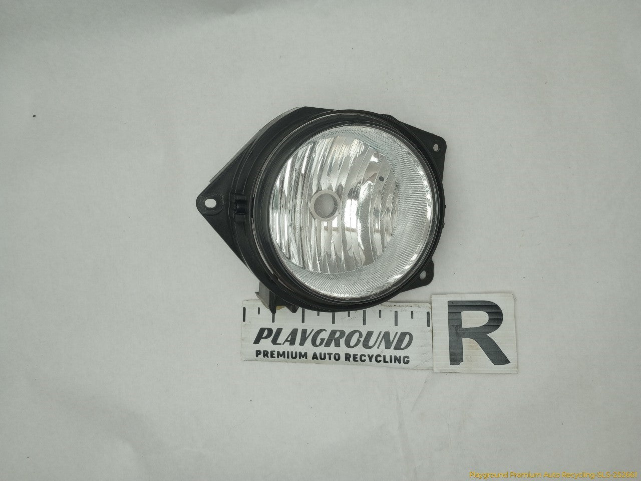 Hummer H3 Passenger Right Front Fog Lamp